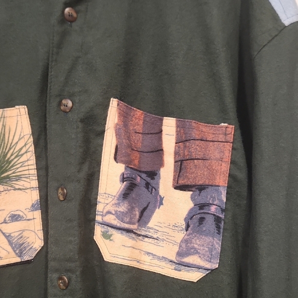 John Wayne Men's Green Patterned Cool Shirt - Picture 2 of 7